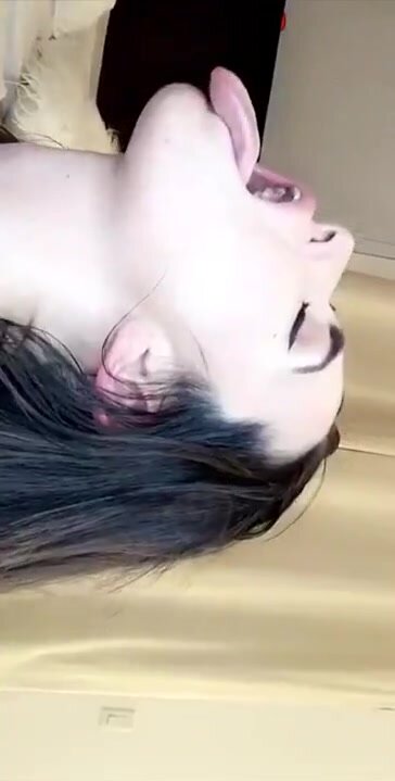 Suttin Suicide sex & cum in mouth